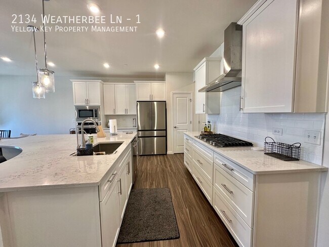 Building Photo - 2134 Weatherbee Ln