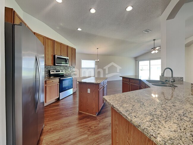 Foto del edificio - 3584 Shrewsbury Dr