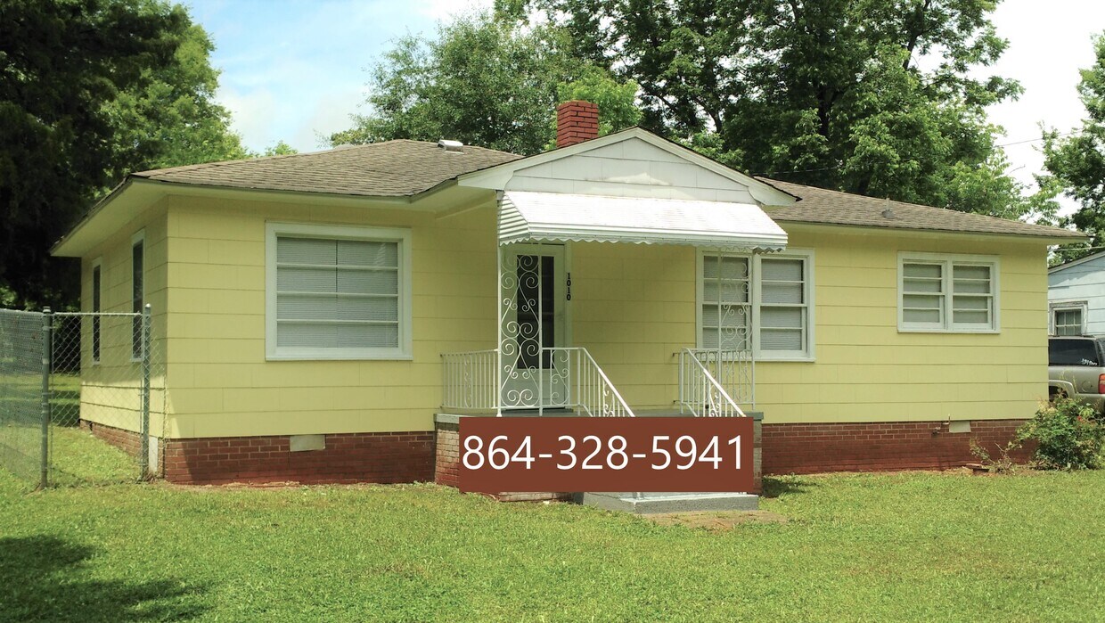 Primary Photo - 1010 S Manning St