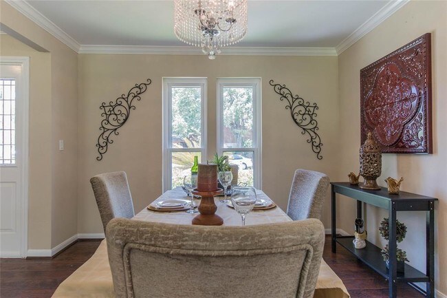 Foto del edificio - 303 Blue Willow Dr