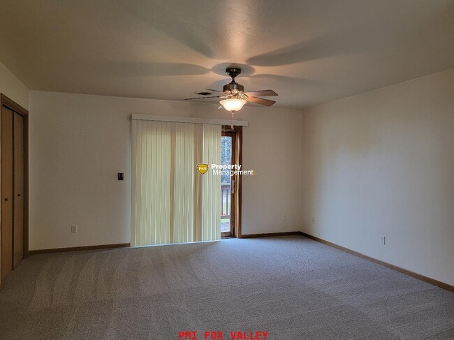 Building Photo - Charming 2 Bedroom Condo in the Heart of B...