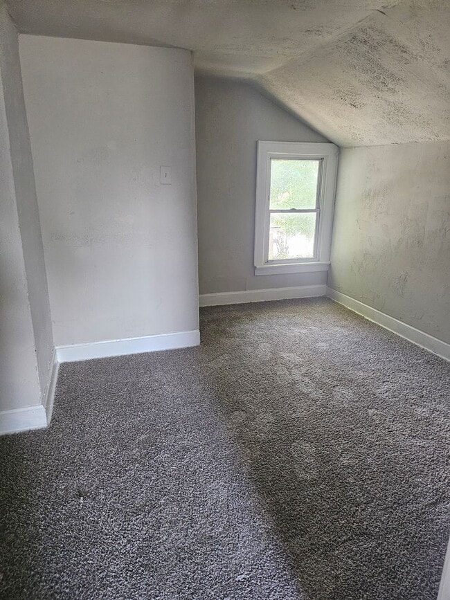 Foto del edificio - Remolded 2 Bed/1 Bath