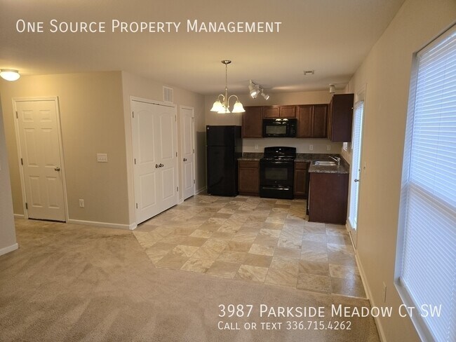 Foto del edificio - 3987 Parkside Meadow Ct SW