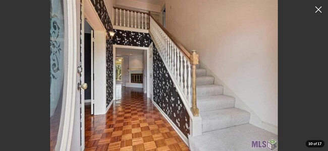 Foto del edificio - 10521 Sandringham Ave