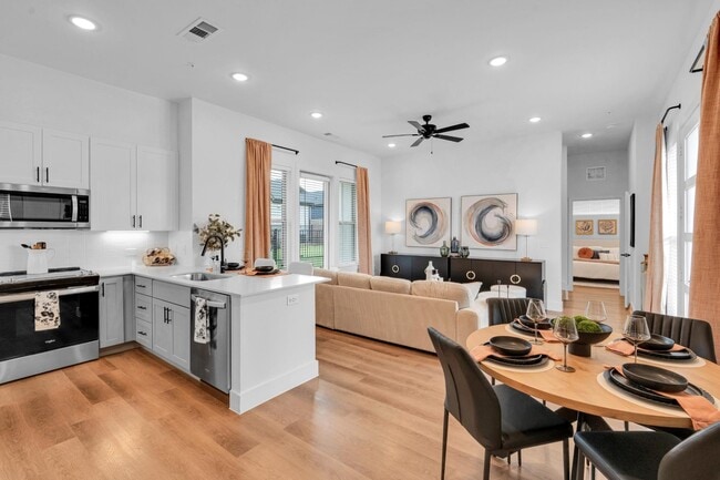 Photo - 1600 Firewheel Pkwy Townhome