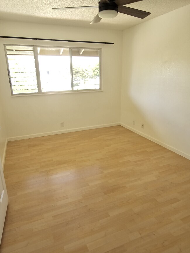 Foto del edificio - 94-1074-1074 Paawalu St