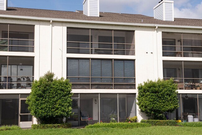 Foto del edificio - 4101 Fairview Vista Point