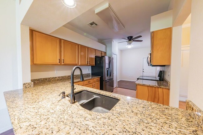 Building Photo - 39 Enclave Dr
