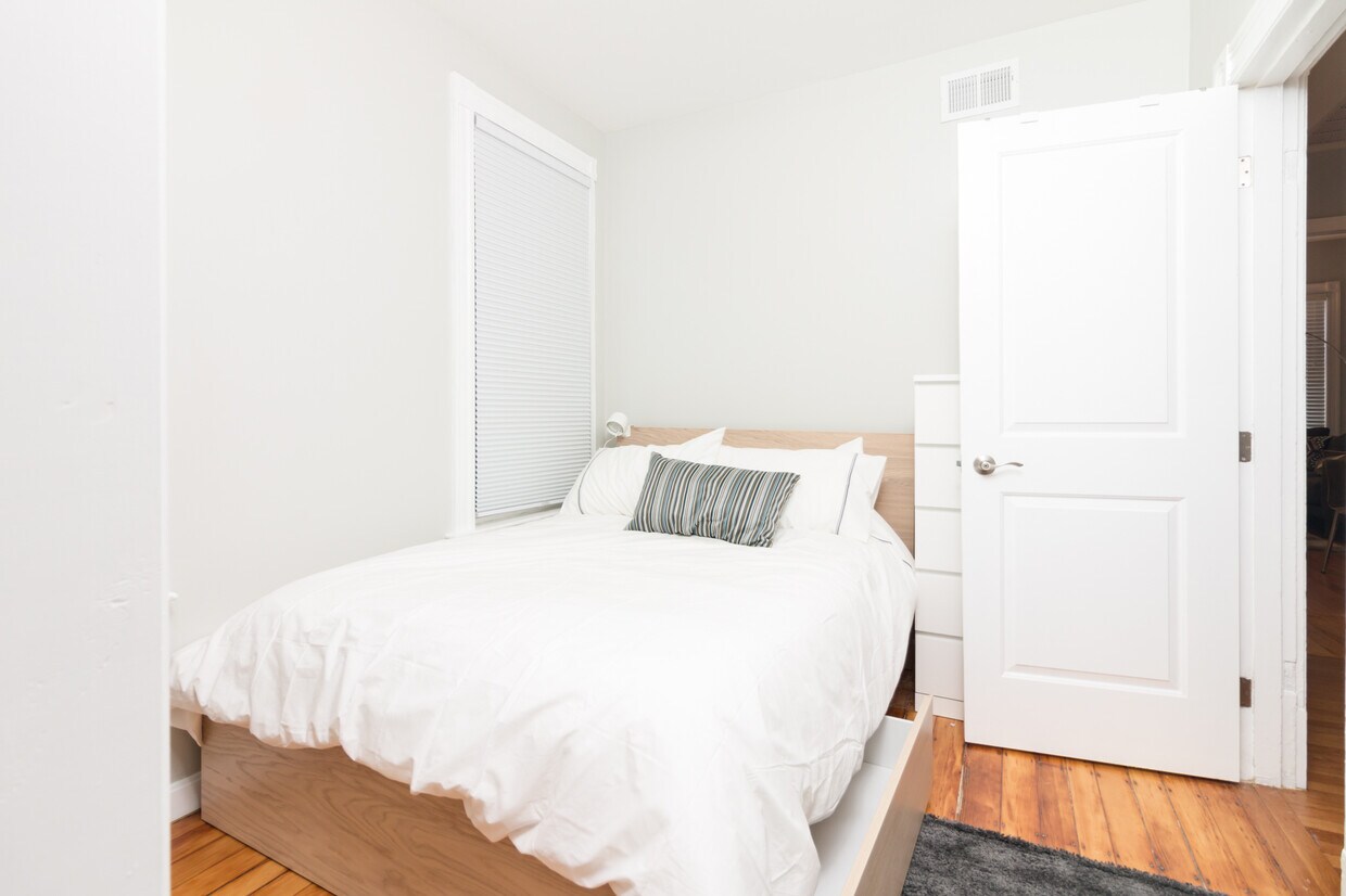 Foto principal - 155 Trenton St