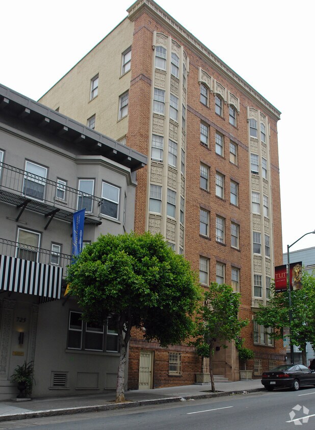 Foto del edificio - Martinique Apartments