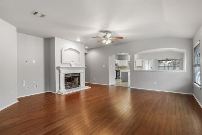 Building Photo - 4704 Chesney Ridge Dr
