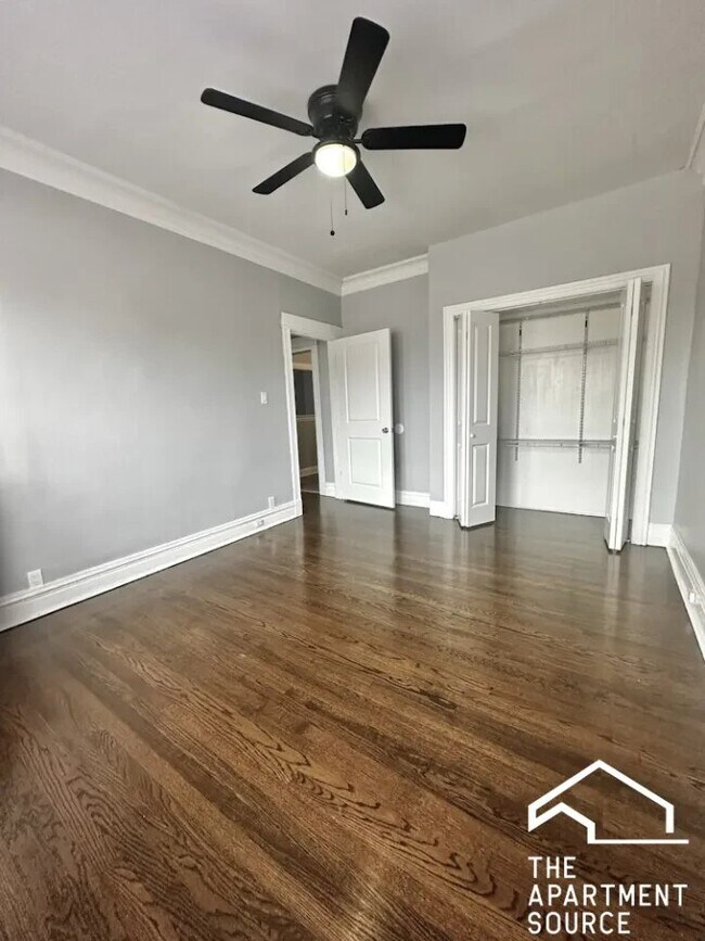 Foto del edificio - 1214 W Rosemont Ave