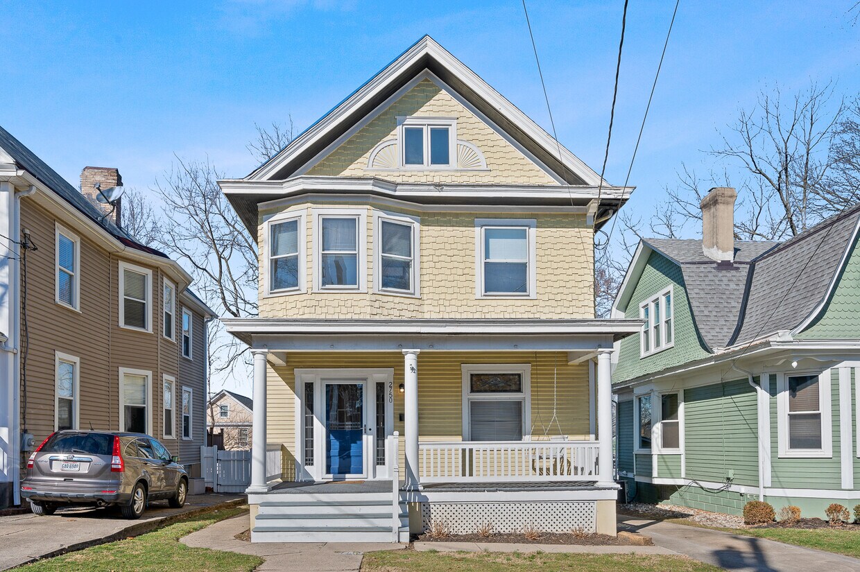 Primary Photo - 2750 Willard Ave