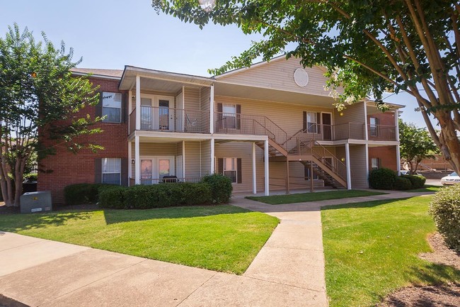 Mallard Creek Apartments - Horn Lake, MS | Apartments.com