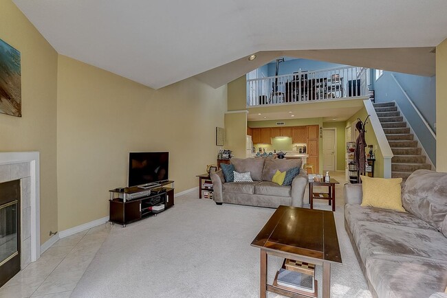 Building Photo - 5470 Patriot Dr
