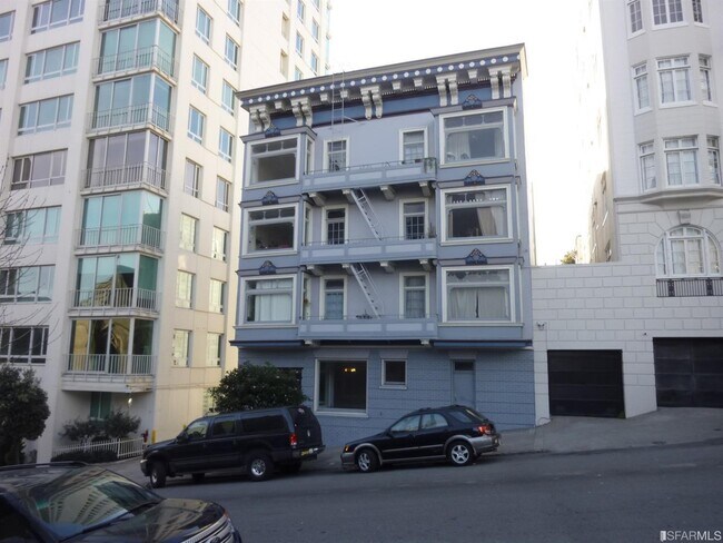 Building Photo - 1111 Jones St
