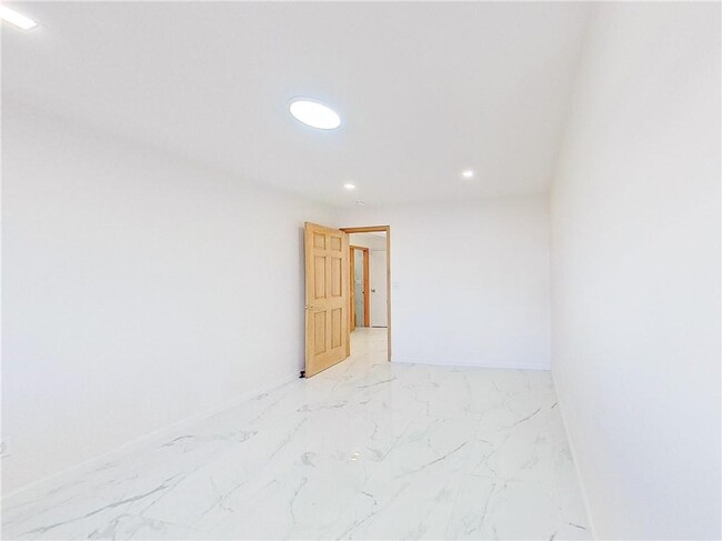 Foto del edificio - 1349 85th St