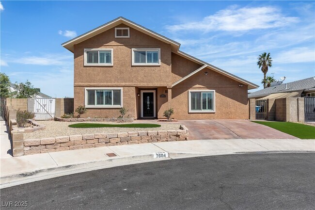 Foto del edificio - 7604 Charles Conrad Cir