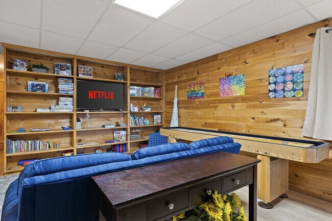 Foto del edificio - 150 Arrow Way