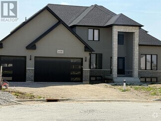 Building Photo - 4416 Belmont Ave