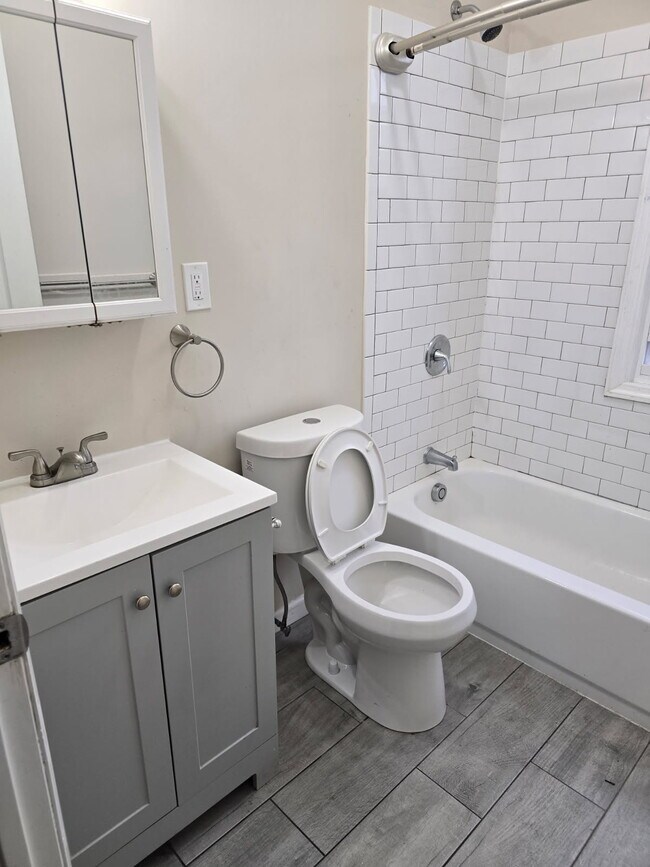 Foto del edificio - 584 Hunterdon St