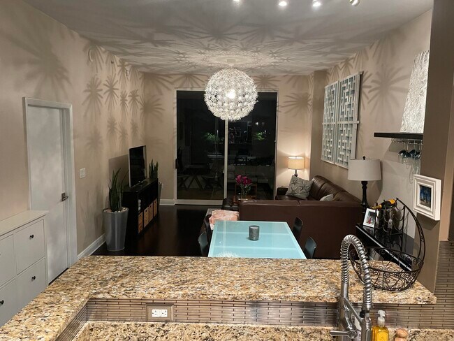 Building Photo - 550 Okeechobee Blvd