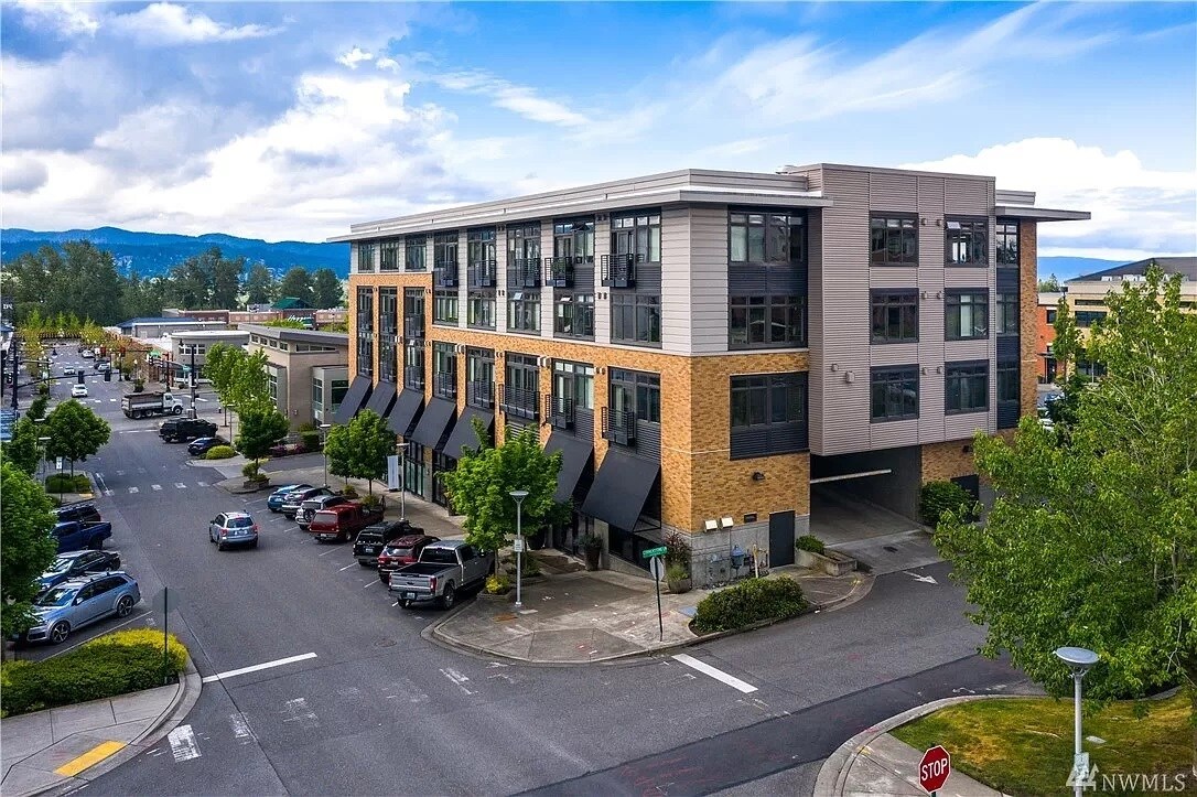 Foto principal - 3111 NEWMARKET St