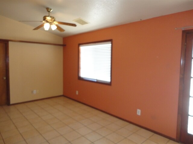 Foto del edificio - 7346 E Greenway St