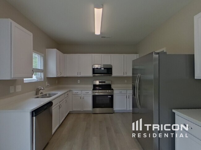 Foto del edificio - 11906 Bending Branch Rd