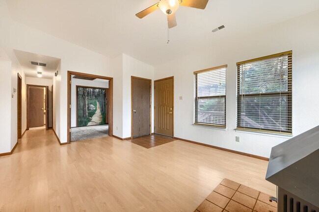Foto del edificio - 2384 Stepping Stones Way