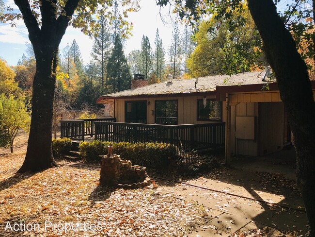 Building Photo - 2 br, 1.5 bath House - 2890 Lazy Creek Lane