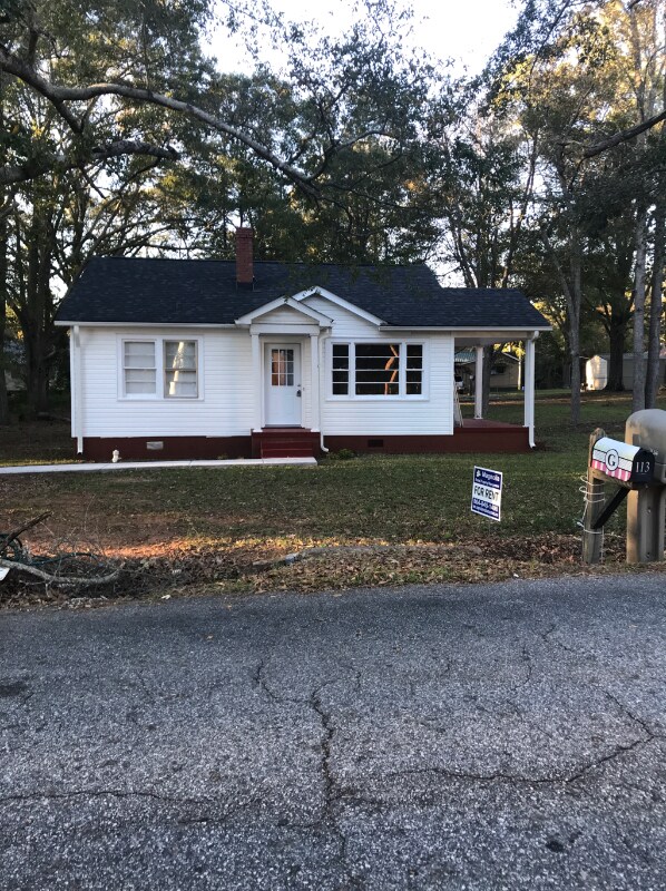 114 Ellison St Belton House Rental in Belton, SC