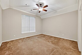 Building Photo - 24222 Lake Path Cir