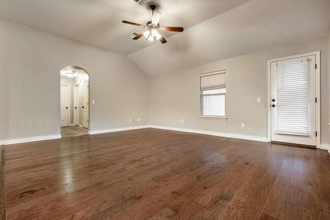 Foto del edificio - 2609 NW 183rd St