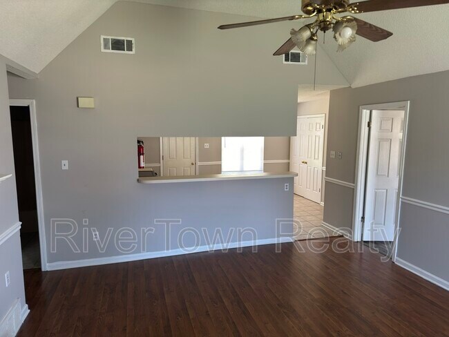 Foto del edificio - 2587 Arborgreen Cove
