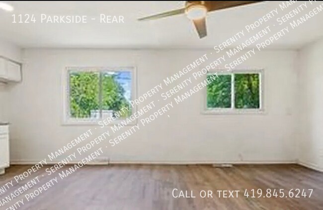 Foto del edificio - 1124 Parkside Blvd