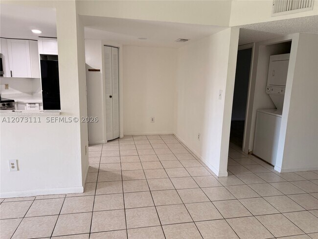 Foto del edificio - 9725 SW 138th St
