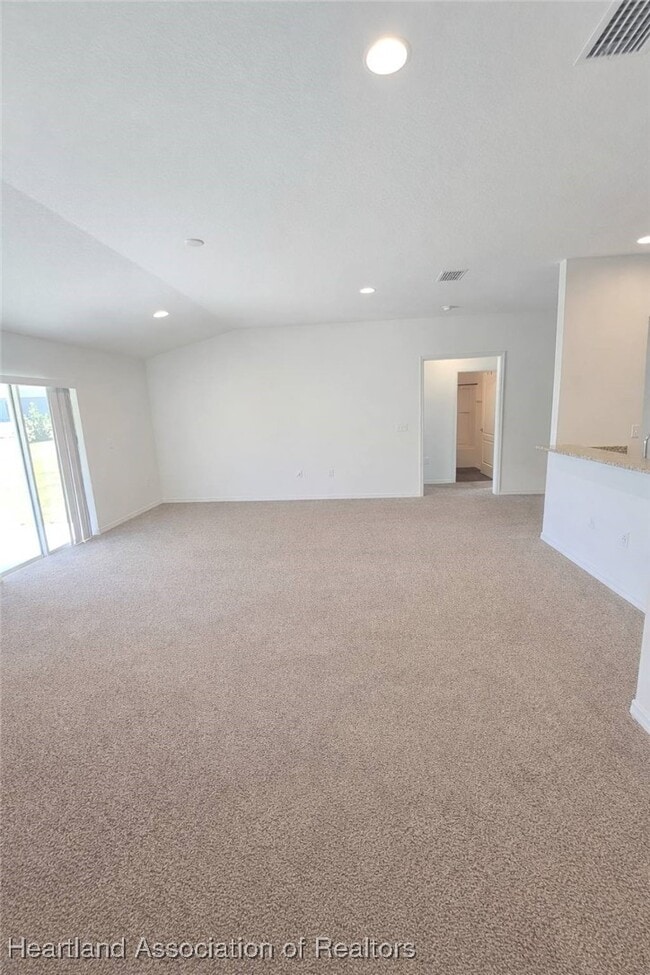 Foto del edificio - 3144 Calypso Dr