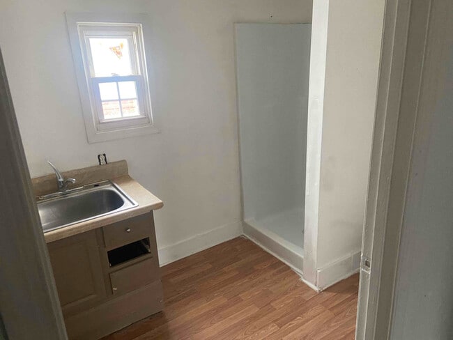 Building Photo - 104 Tattoo Ln