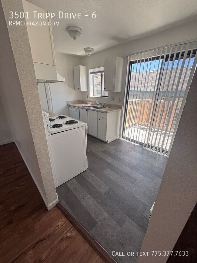 Building Photo - 3501 Tripp Dr