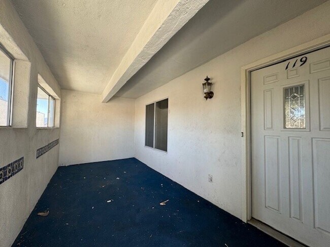 Building Photo - 2BR Condo w/Marina and Dock-Gated Waterfront Complex