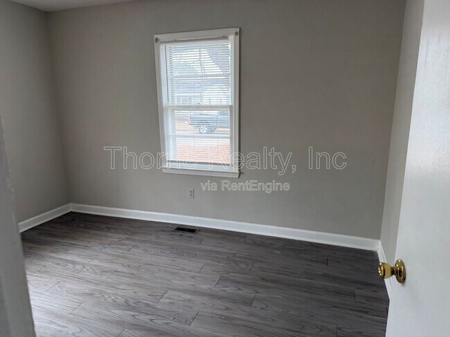 Building Photo - 1405 Cooper St