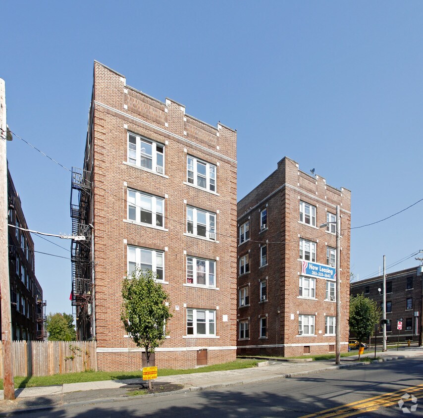 Bridgeport Gardens Apartments Bridgeport, CT