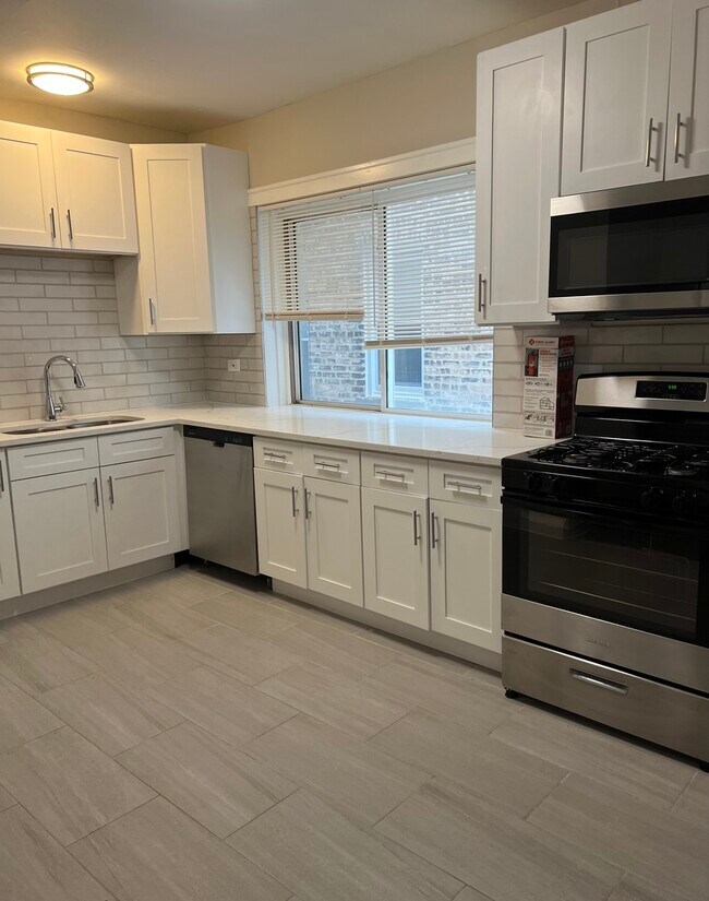 Foto del edificio - 5321 W Crystal St