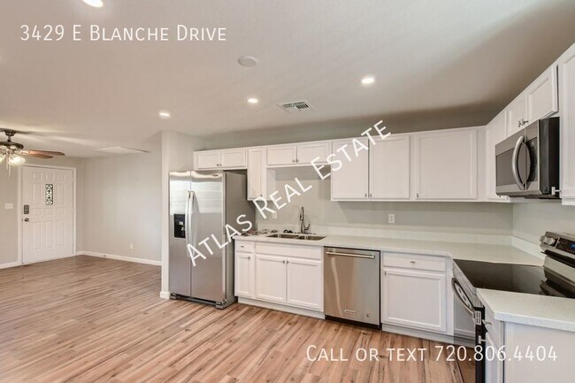 Building Photo - Lovely Single Home 4 Bedroom 2 Bathroom in...