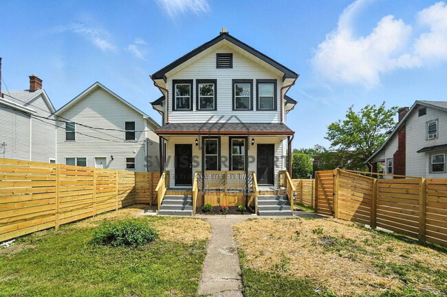 Foto del edificio - 889 E Livingston Ave