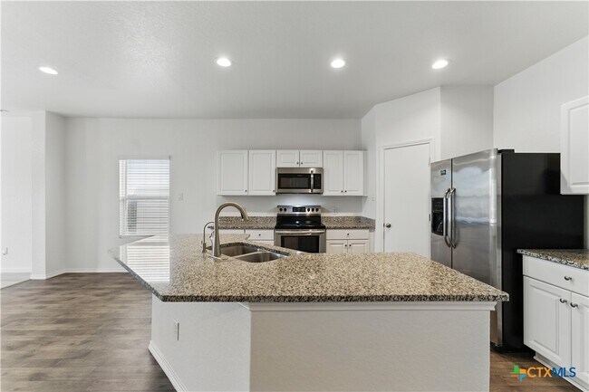 Foto del edificio - 6943 Shell Beach
