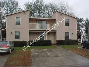 Building Photo - 130 Hampton Dr