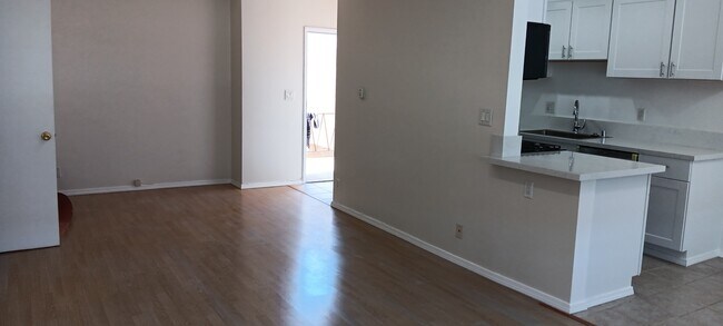 Foto del edificio - 3639 Bagley Ave