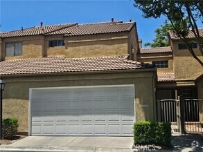 Building Photo - 2606 Vista Monte Cir